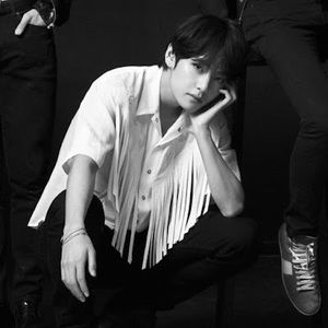 Meet your Posher, K-pop trash